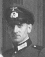 1943